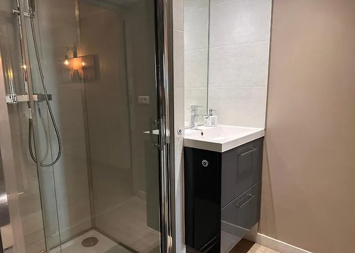 D'exception & Acces Direct Apartament